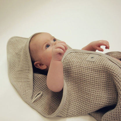 Vauvan huppupyyhe on sopiva ja toimiva lahja vastasyntyneelle