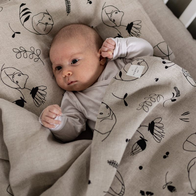 Vauvan HEMPEA pussilakana on laadukas ja tehty Suomessa.
